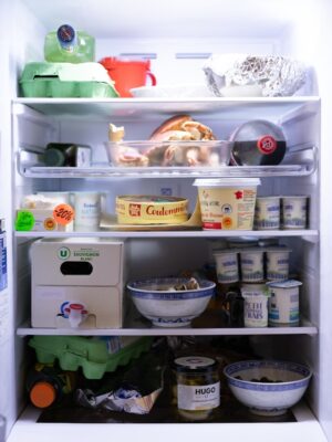 Зарабатывайте с нашей партнерской программой в категории Ремонт холодильников