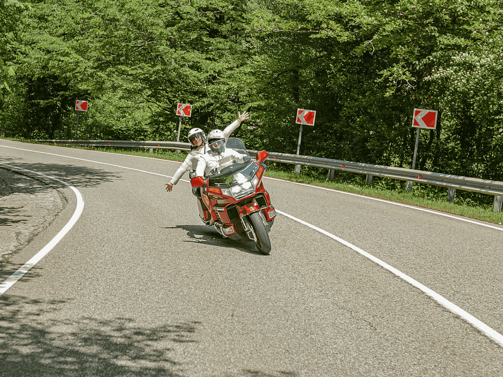 Экскурсии на мотоциклах по Сочи и Абхазии