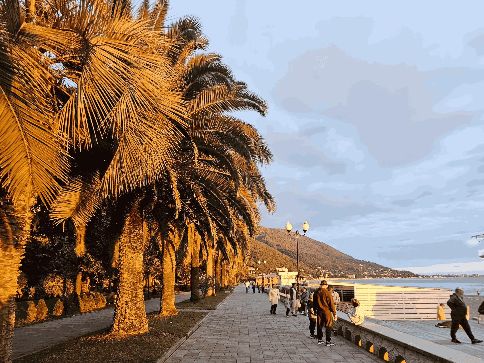 Мотопргулка "Вечер в Гагре" Мотопргулка "Вечер в Гагре"